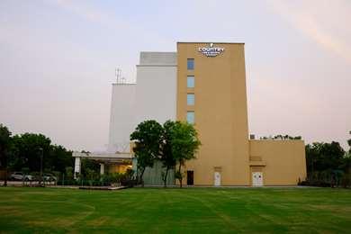 Country Inn & Suites By Radisson, Gurugram Sohna Road in Gurugram, IN